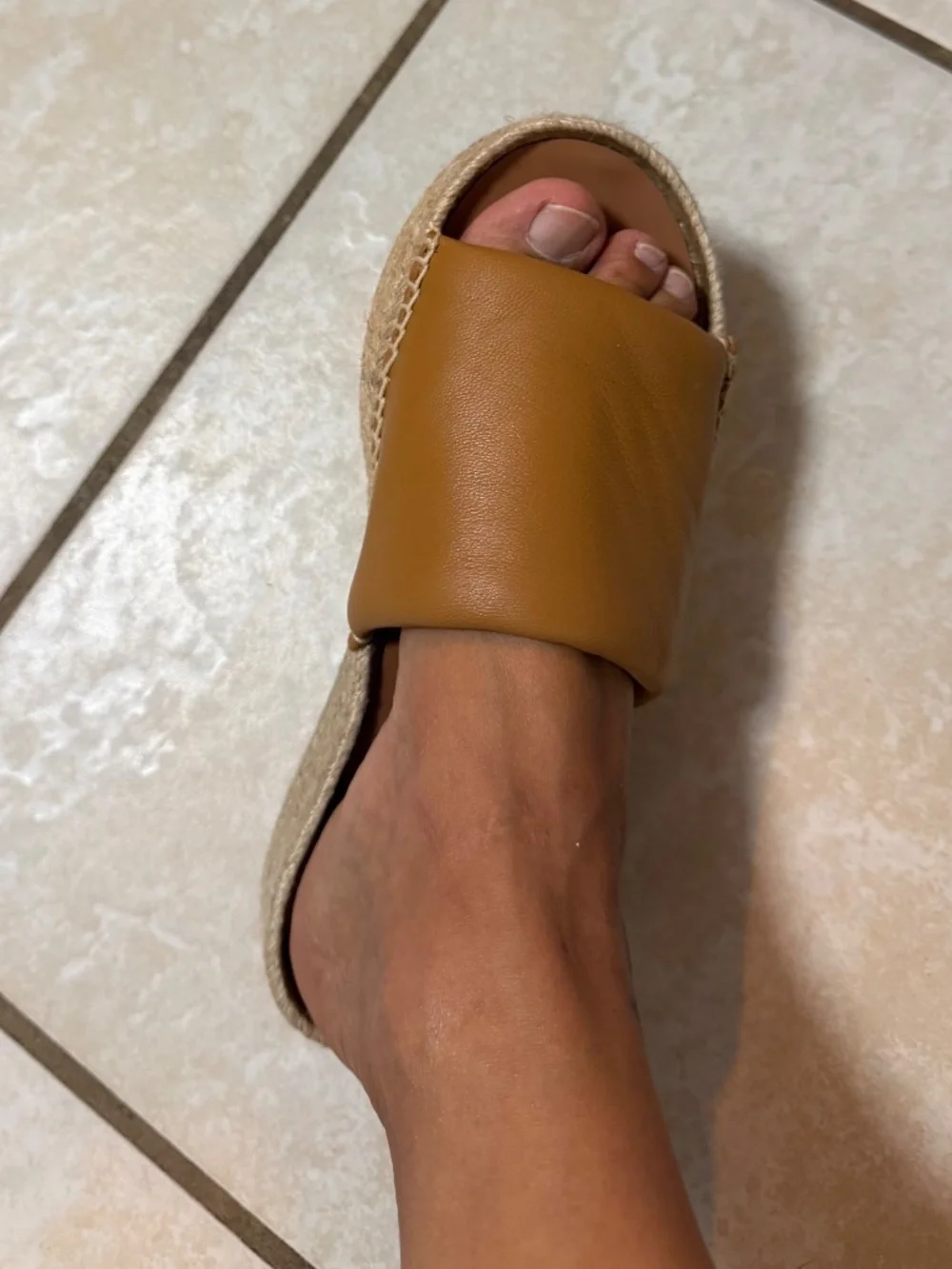 Vince Leather Espadrille Platform Slide Sandals – Cognac/Camel